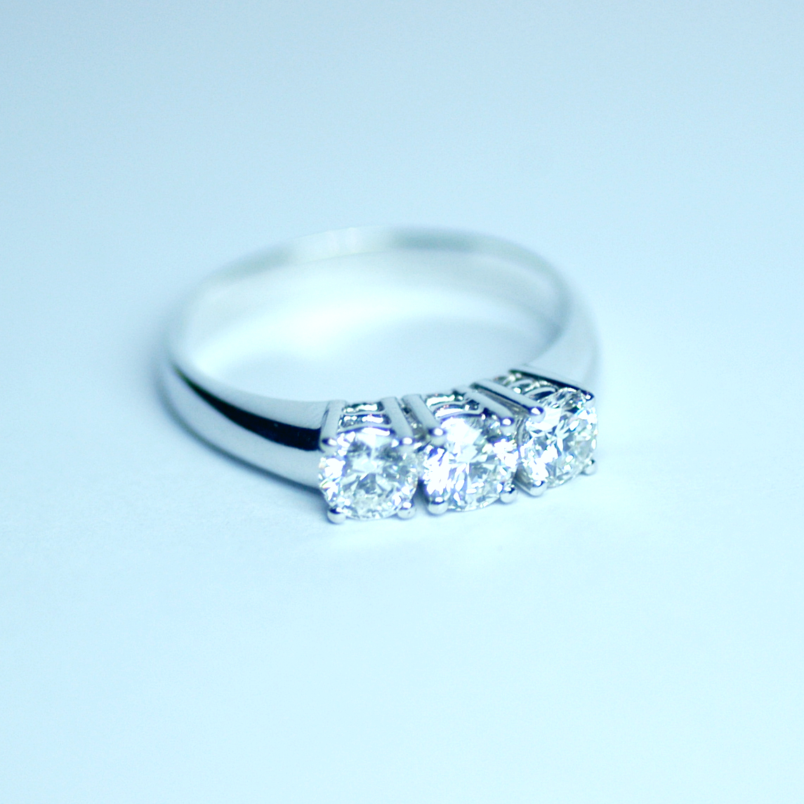 anello-trilogy-0-54-carati-g-vs1-4