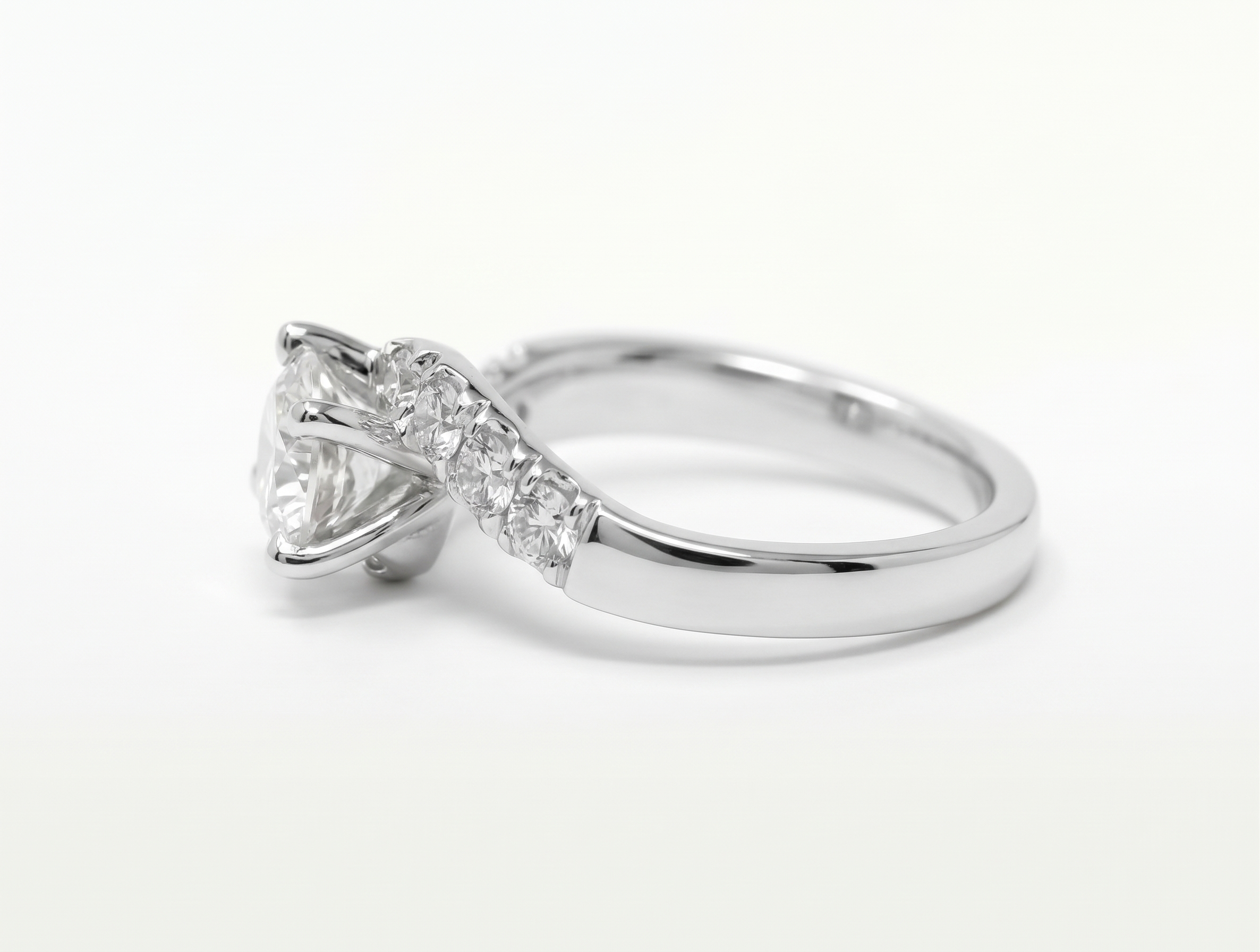 solitario-valentino-con-diamanti-1-carato-2