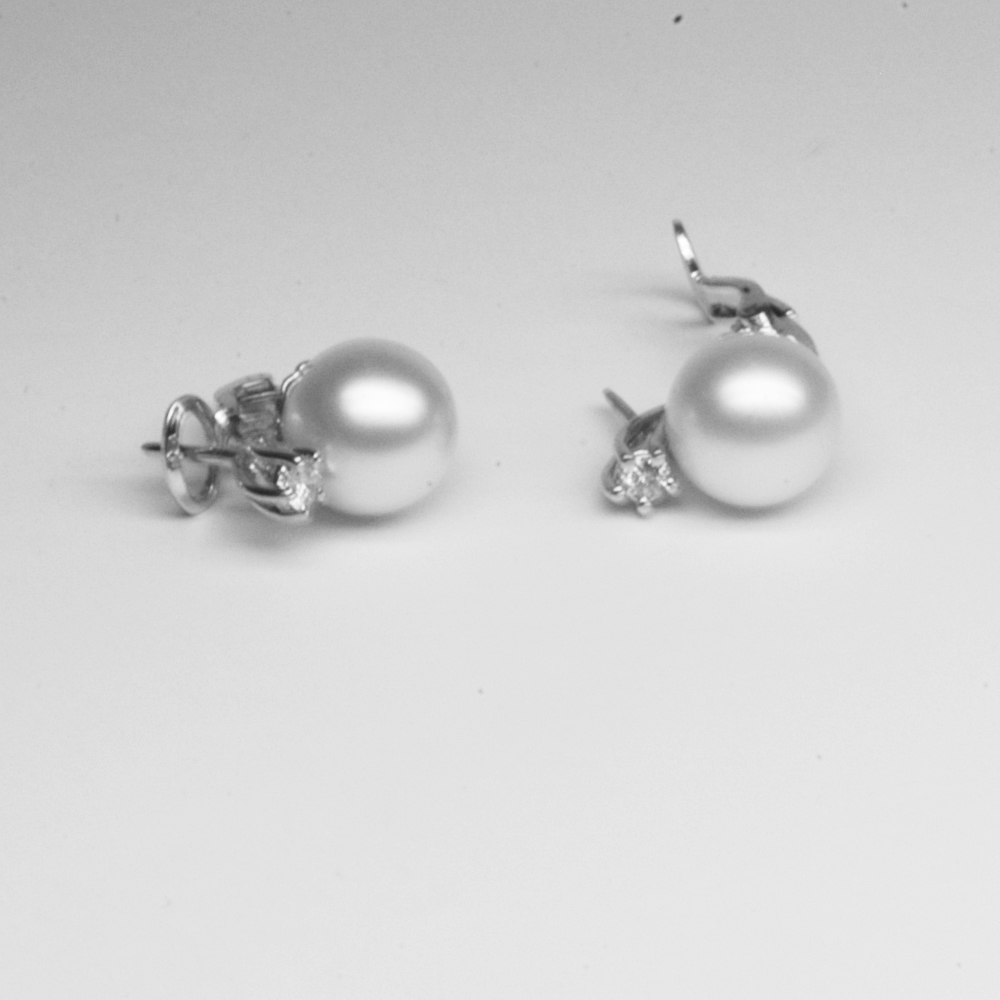 orecchini-con-perle-naturali-e-diamanti-3