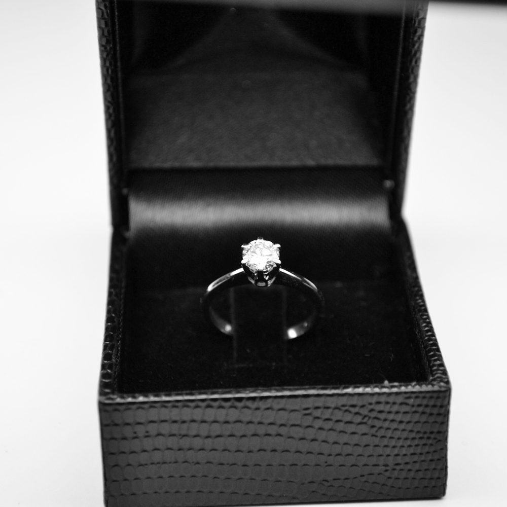 Anello-0-70-Carati-D-VS1-Triplo-Excellent-GIA-5