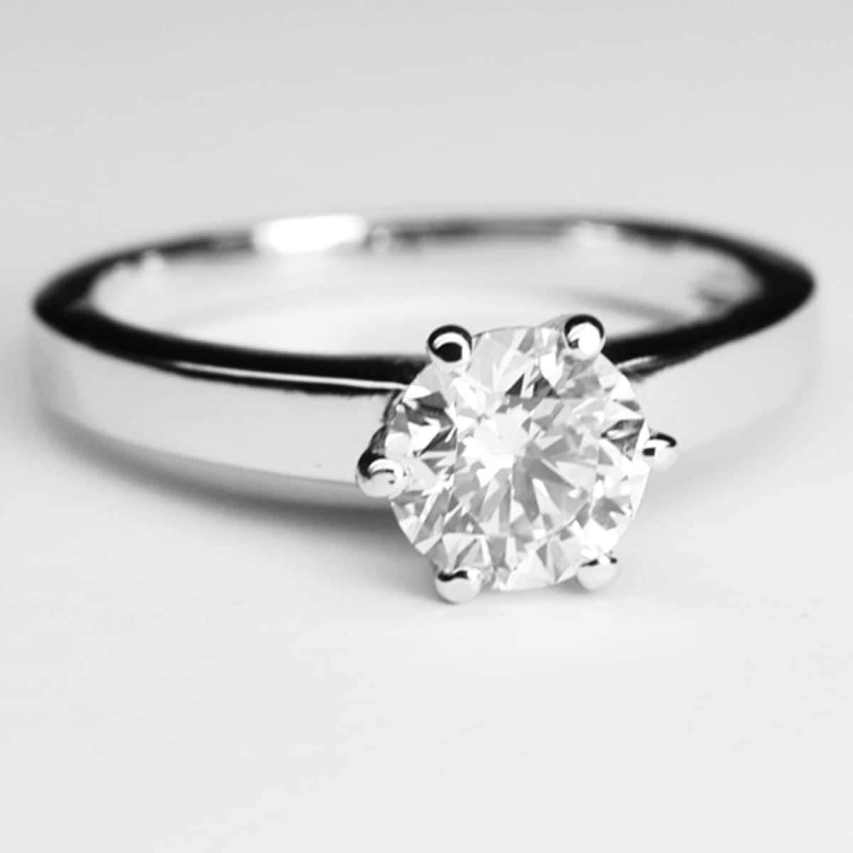 Anello un Carato F-VVS1 GIA