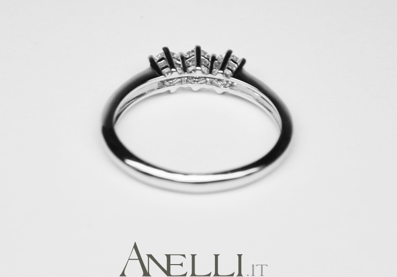 Anello Trilogy 0,36 carati E-VVS1-4