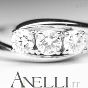 Anello Trilogy 0,60 carati E-VVS1