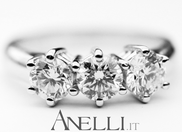 Anello-Trilogy-1-35-carati-Colore-F-Purezza-VVS1-1