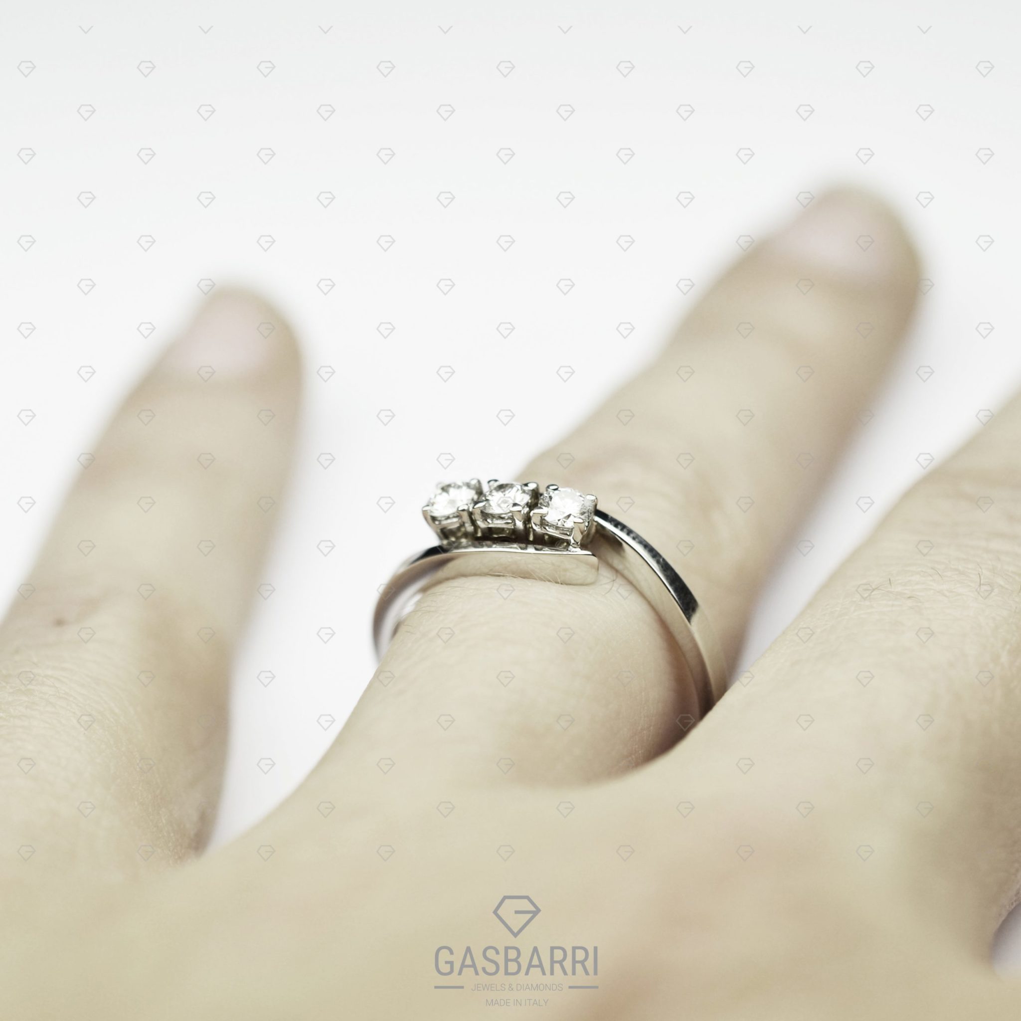 Anello-Trilogy-Delfini-Incrociati