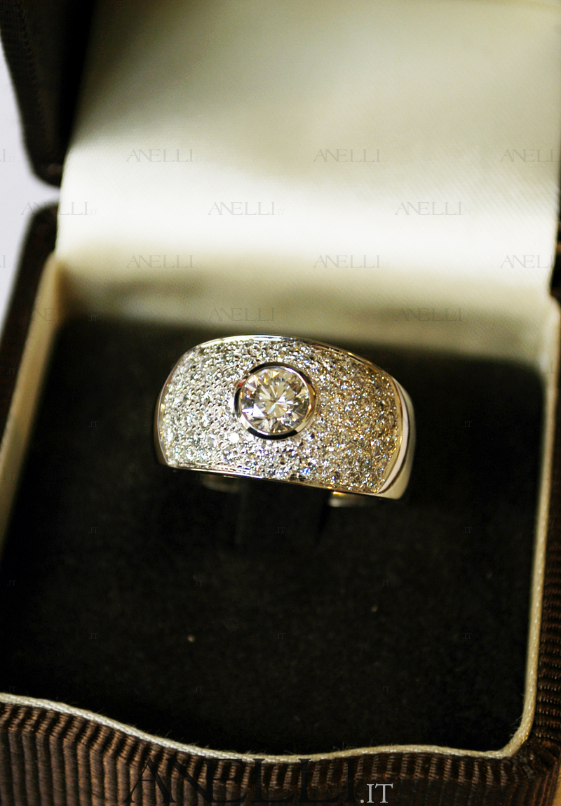 Anello-pavè-con-solitario-centrale-4