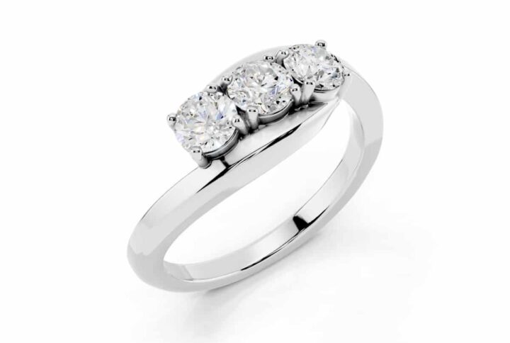 Anello tre diamanti 1 ct F-VS1 Triplo Excellent GIA-1