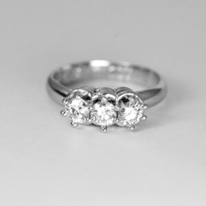 Anello trilogy 1,20 carati GIA
