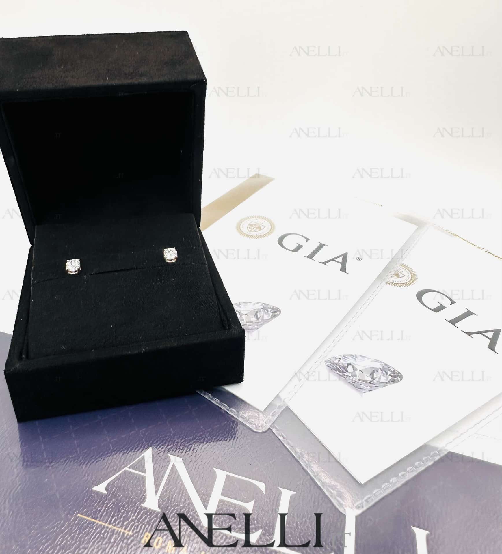 Orecchini studd Certificati GIA