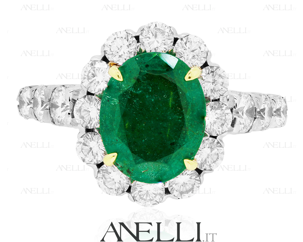 Ring,With,Colombian,Emerald,And,Diamonds,In,Gold,And,Silver