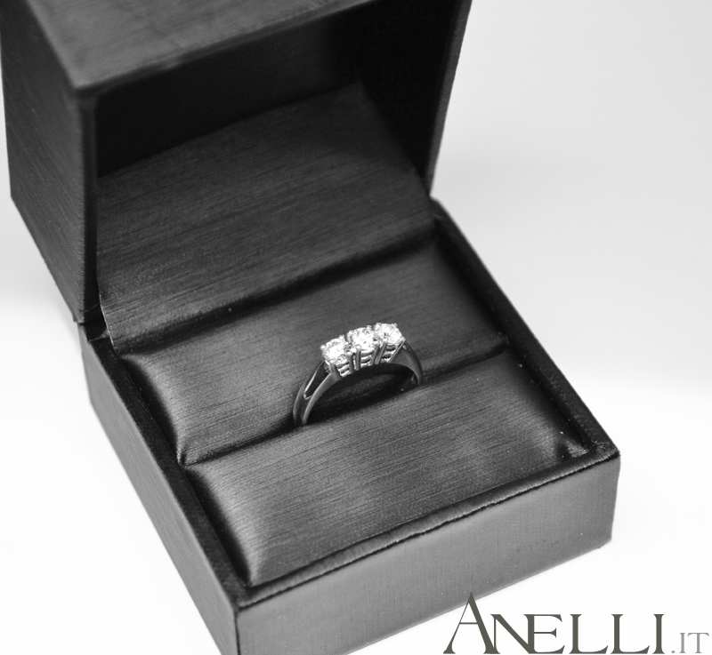 Trilogy Diamanti Mezzo Carato D-IF-15