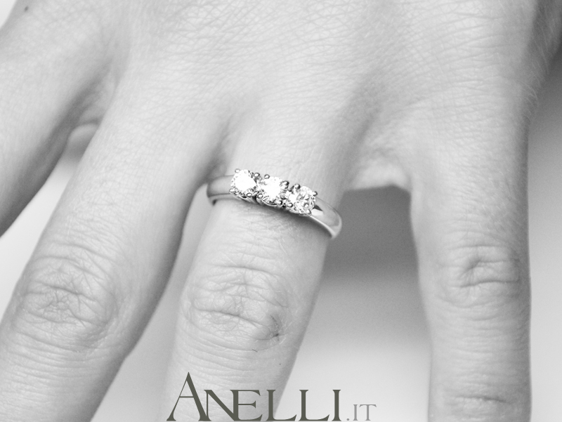 Trilogy con Diamanti F-IF (0,51 ct)-9