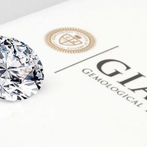 Vendita diamanti certificati GIA