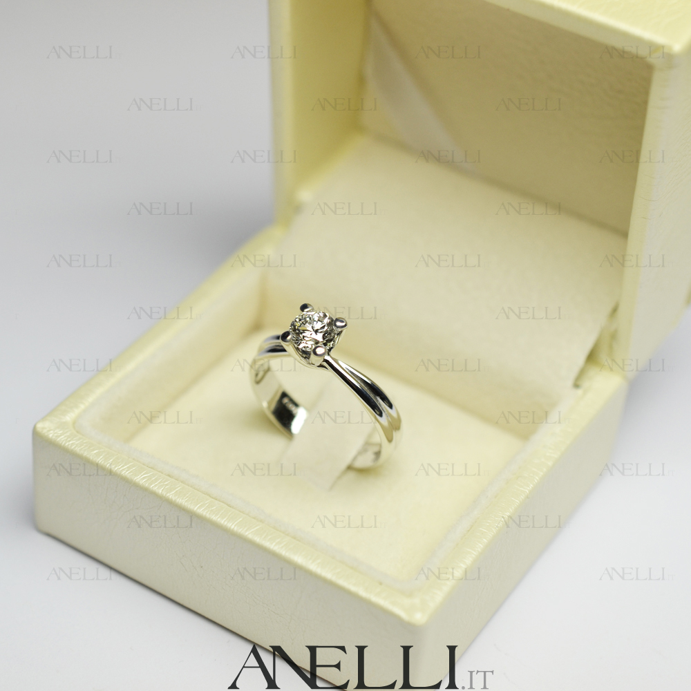 anello-con-diamante-da-collezione-0-45-carati-d-if-3