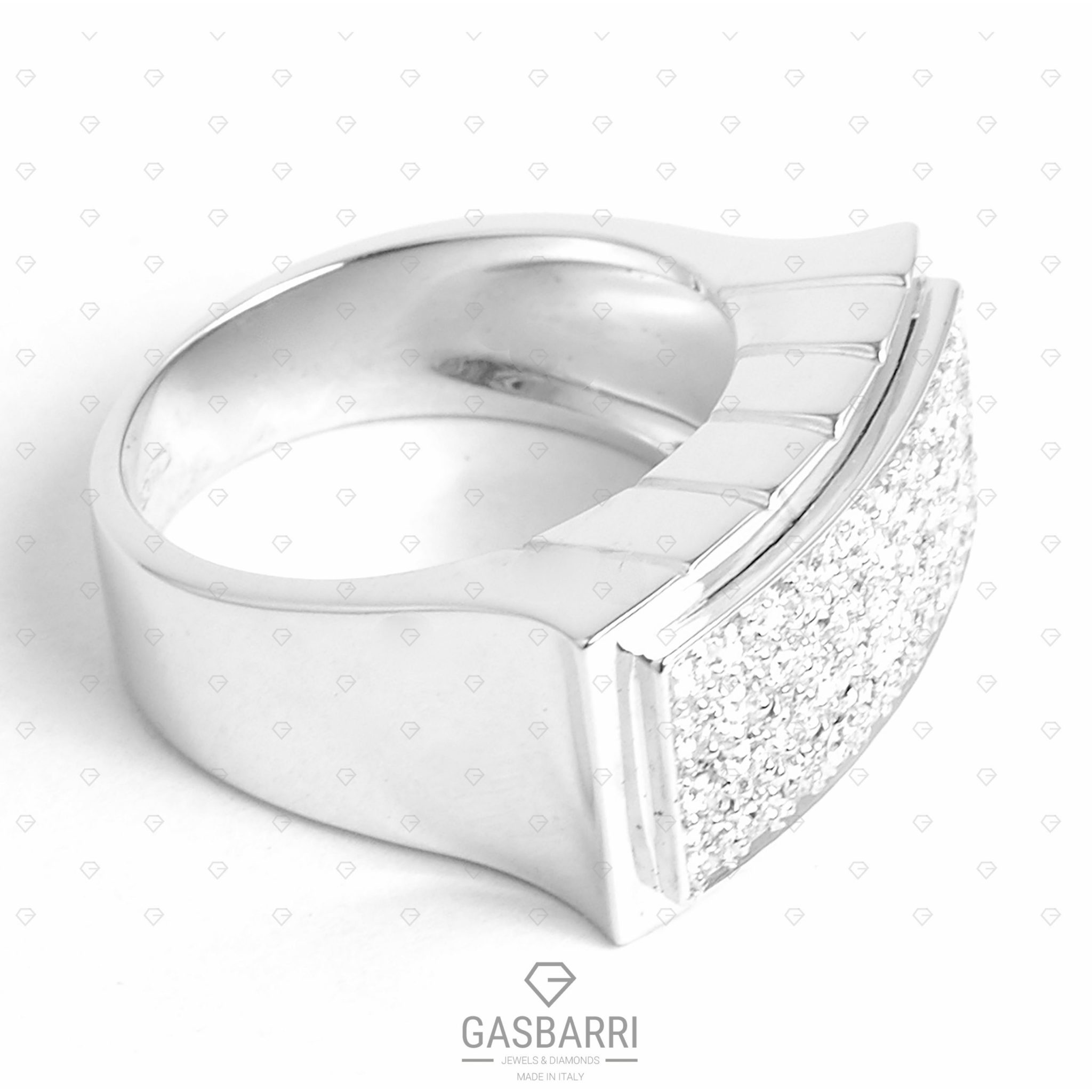 anello-con-pave-di-diamanti-4