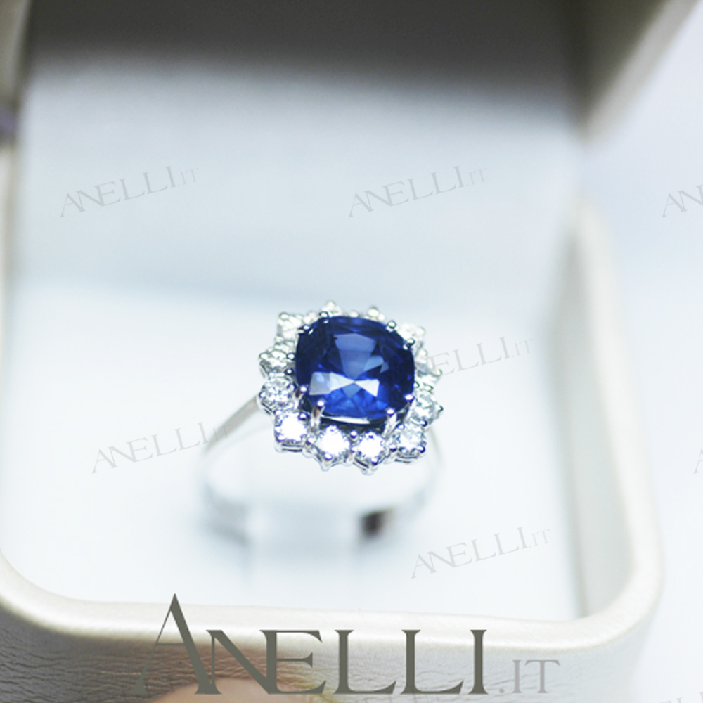 anello-con-zaffiro-naturale-blu-e-diamanti-2