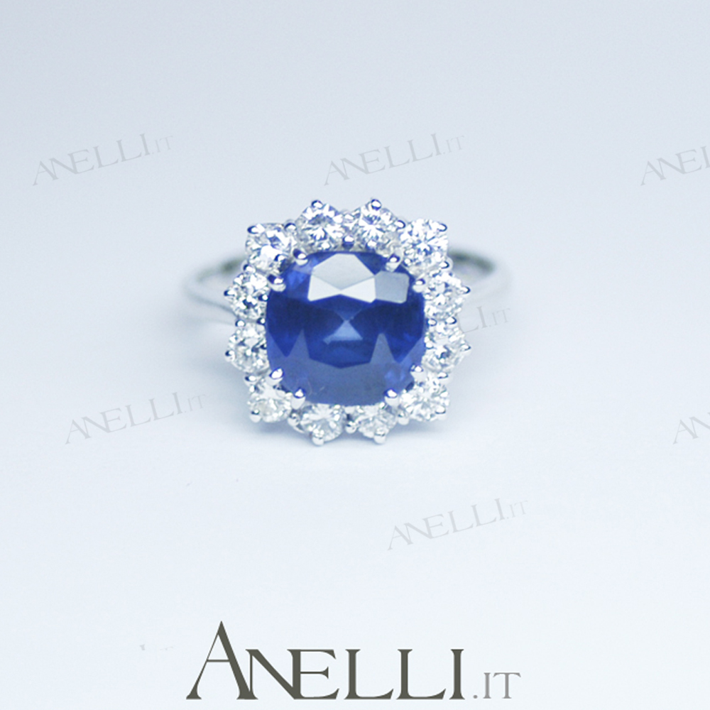 anello-con-zaffiro-naturale-blu-e-diamanti-5_1