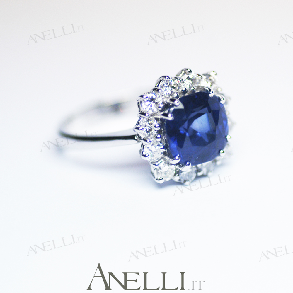 anello-con-zaffiro-naturale-blu-e-diamanti-9_1