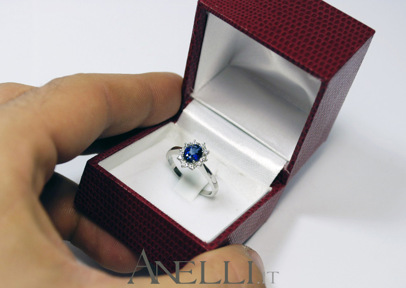 anello-con-zaffiro-naturale-e-diamanti-11_1_1