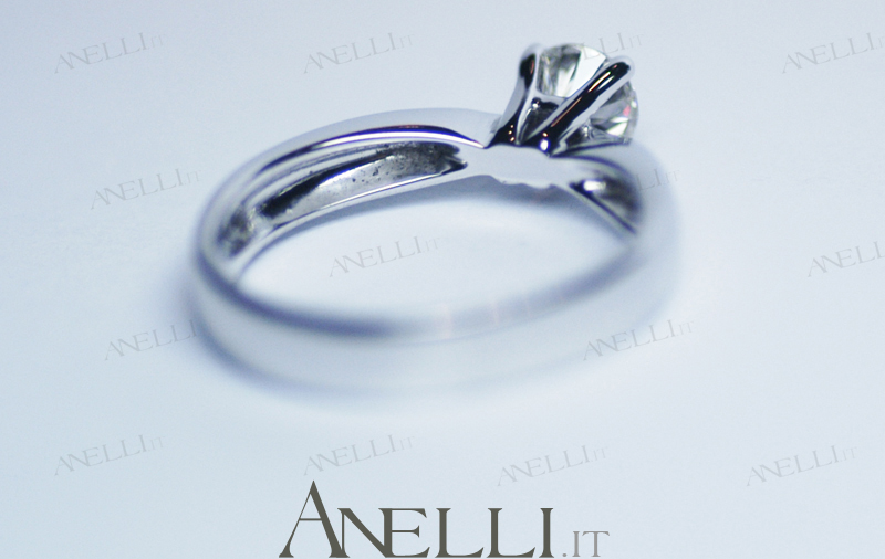 anello-da-fidanzamento-con-diamante-0-45-ct-e-vs1-5
