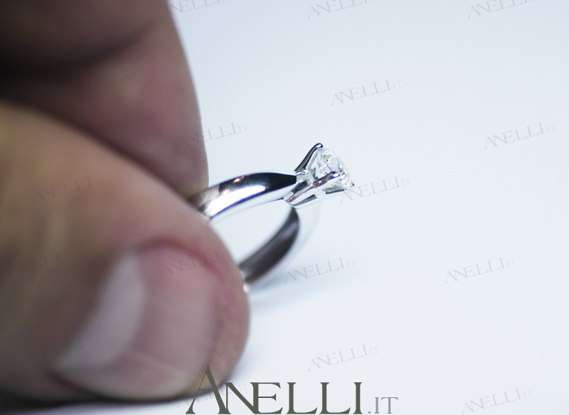 anello-da-fidanzamento-con-diamante-0-45-ct-e-vs1-9
