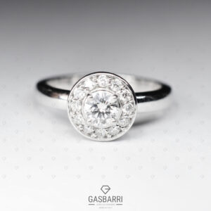 anello-da-fidanzamento-con-diamante-centrale-1