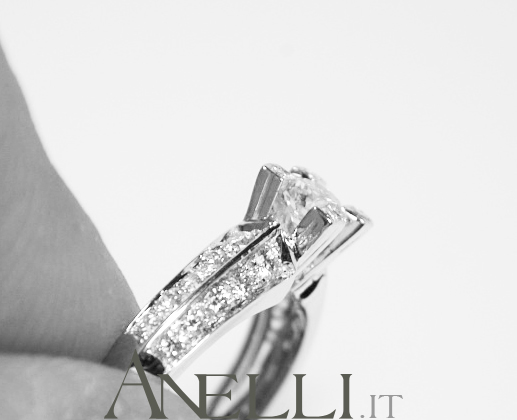 anello-da-fidanzamento-con-diamanti-0-65-carati-totali-9