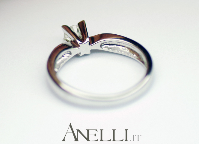 anello-solitario-0-25-carati-4