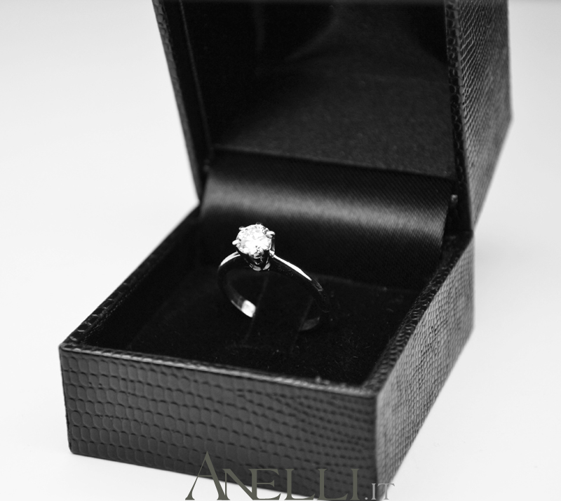 anello-solitario-a-6-griffe-0-45-carati-e-vs1-5