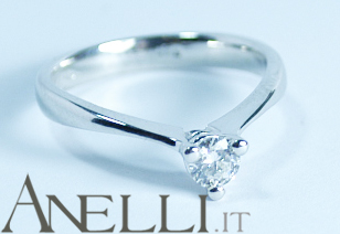 anello-solitario-con-diamante-0-35-carati-colore-f-purezza-vvs1-0