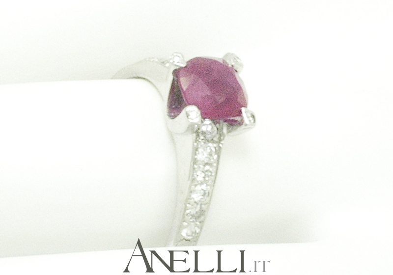 anello-solitario-con-rubino-e-diamanti-5