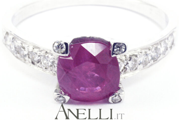 anello-solitario-con-rubino-e-diamanti-7