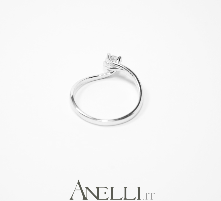 anello-solitario-valentino-0-16-carati-7