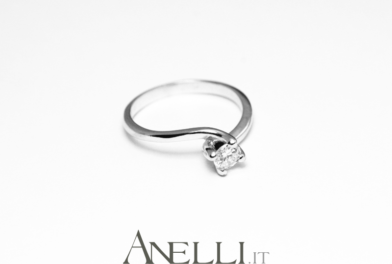 anello-solitario-valentino-0-20-carati-colore-f-purezza-massima-if-10_1