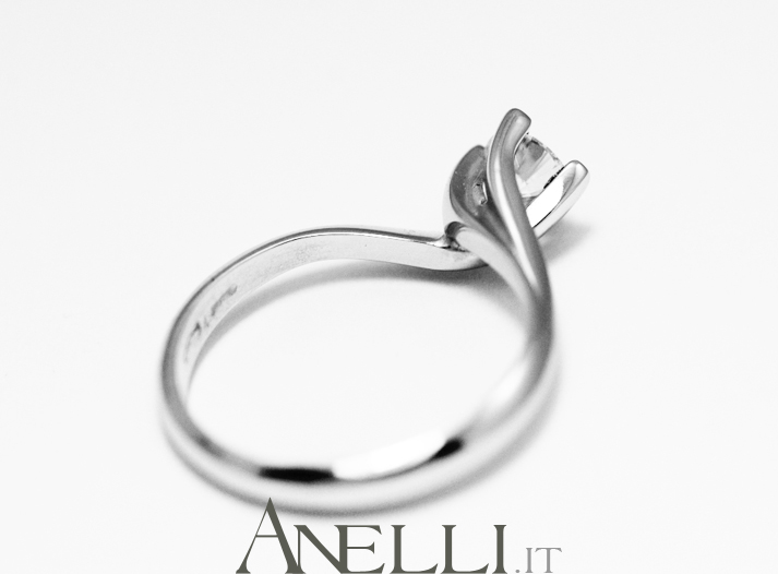 anello-solitario-valentino-0-45-carati-f-vvs1-4