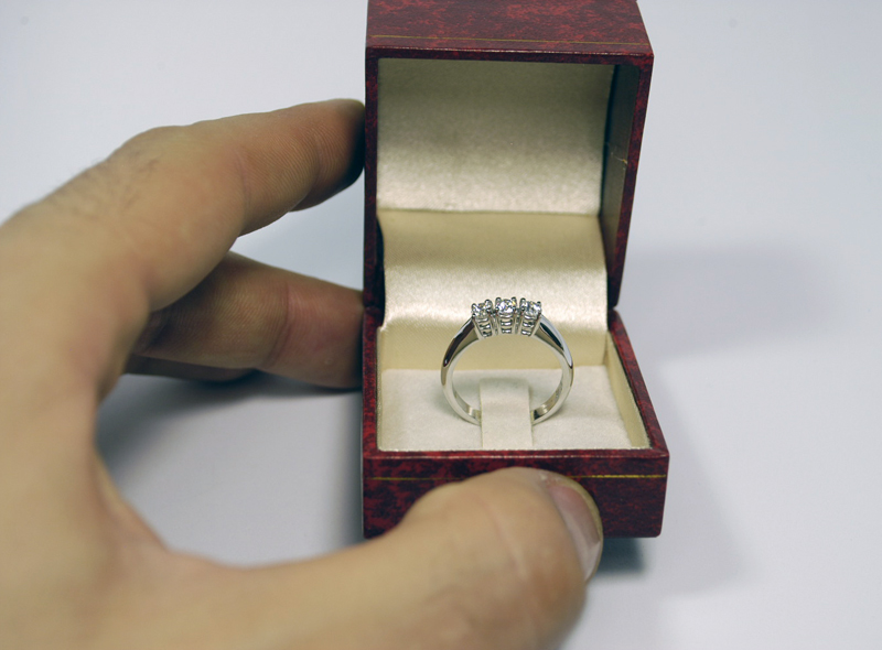 anello-trilogy-0-39-carati-colore-f-purezza-massima-16