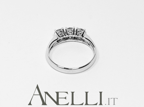 anello-trilogy-0-54-carati-colore-f-purezza-vvs1-6