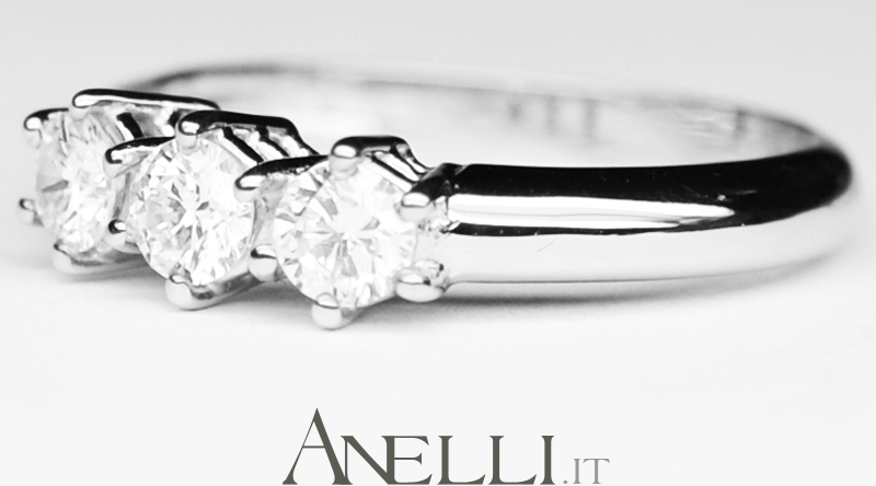 anello-trilogy-0-75-ct-colore-e-purezza-vvs1-