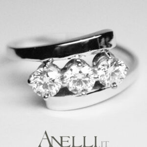 anello-trilogy-0-90-carati-g-vs1-11