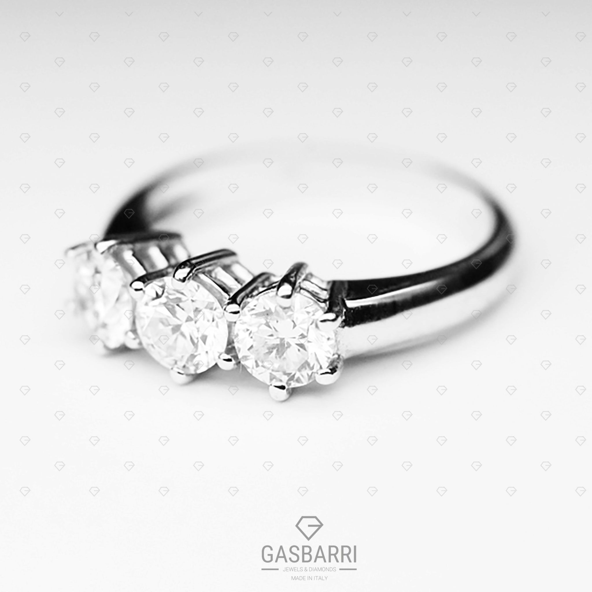 anello-trilogy-1-35-carati-colore-g-purezza-vs1-12