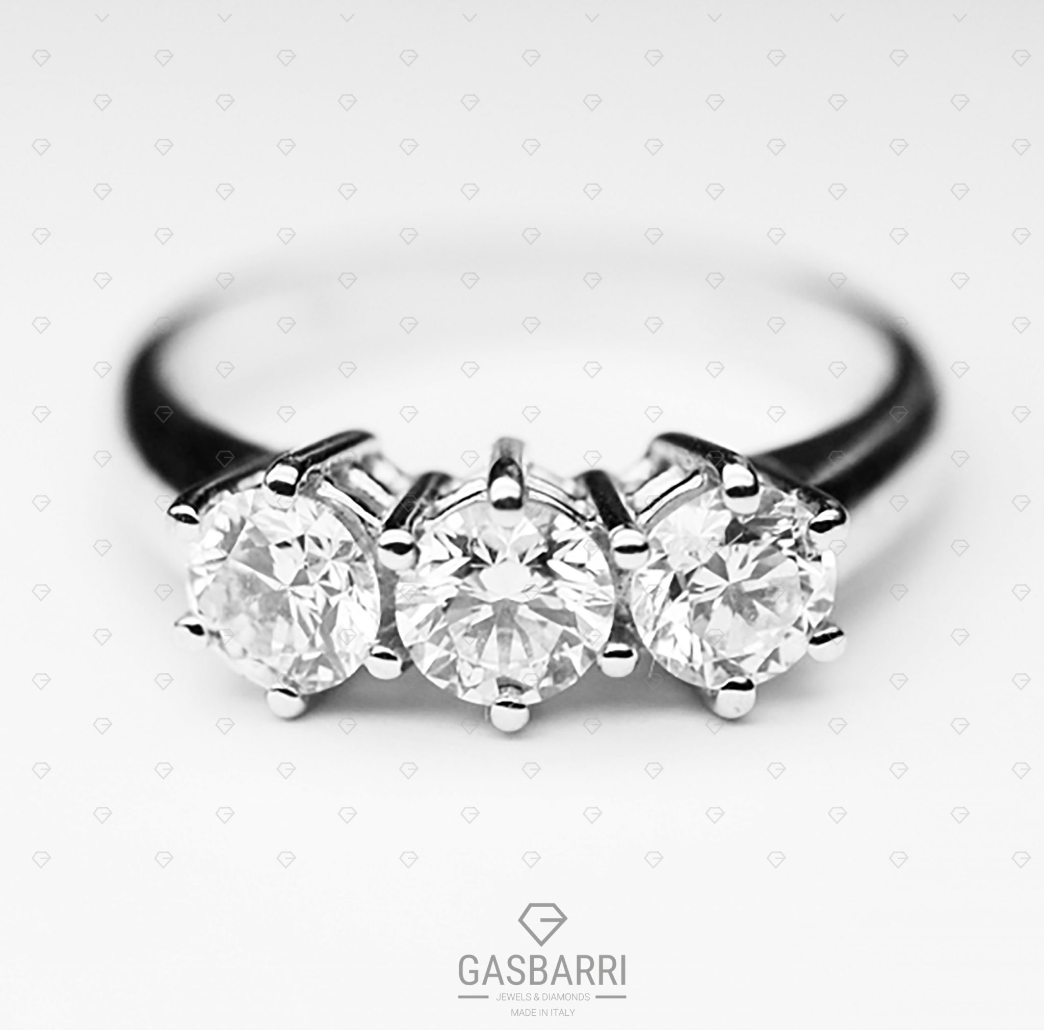 anello-trilogy-1-35-carati-colore-g-purezza-vs1-2