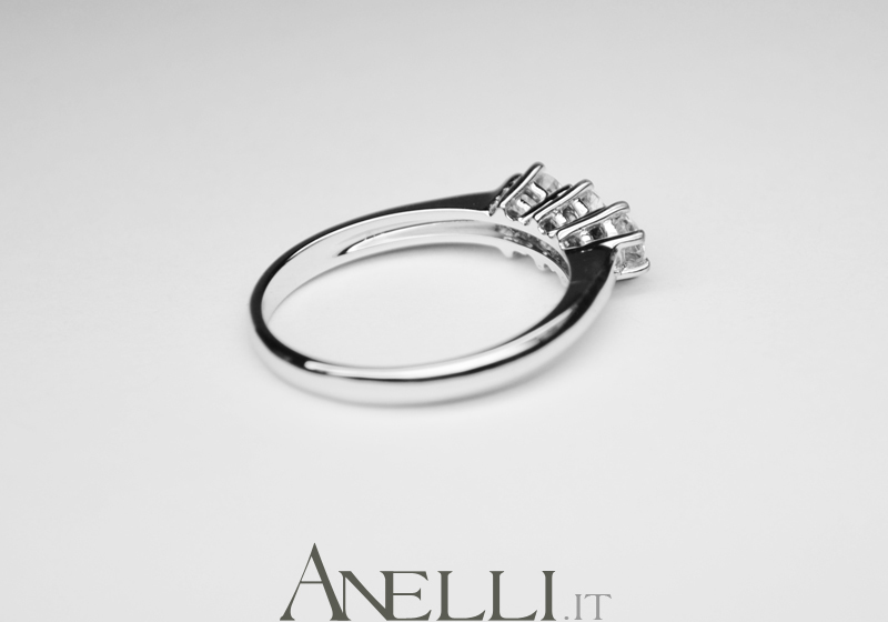 anello-trilogy-classico-0-60-ct-d-if-8