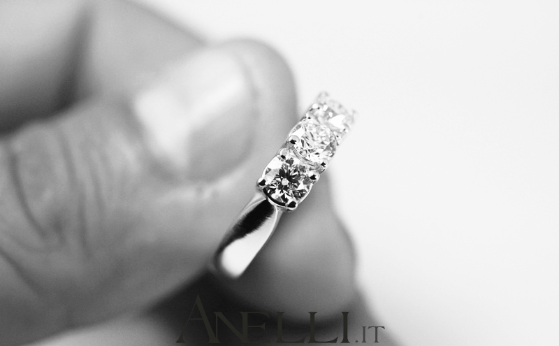 anello-trilogy-classico-da-1-20-carati-f-vvs1-10
