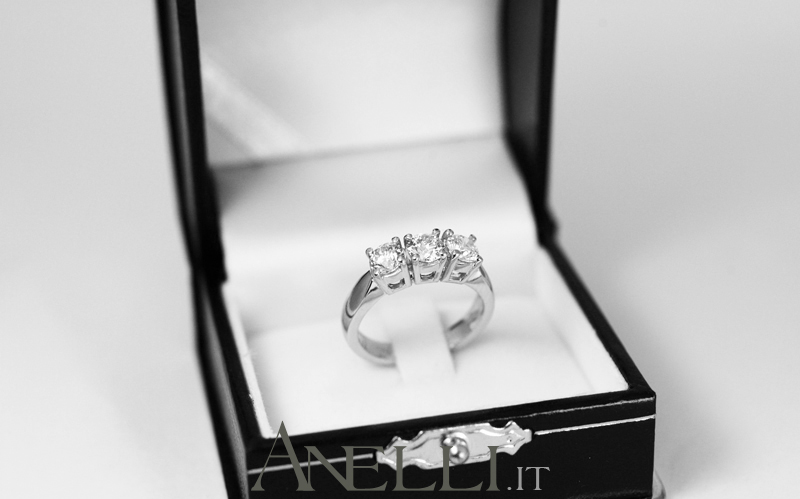 anello-trilogy-classico-da-1-20-carati-f-vvs1-4