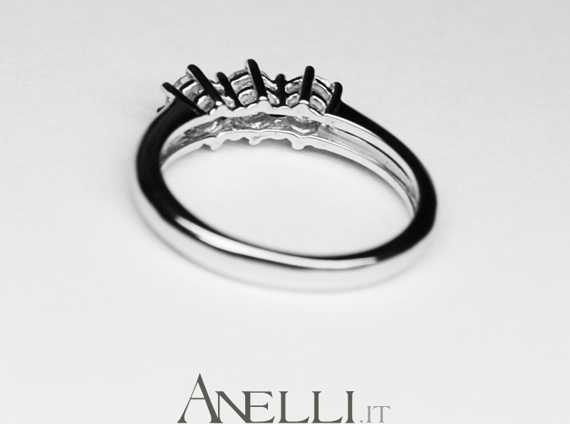 anello-trilogy-con-diamante-0-75-carati-e-if-6