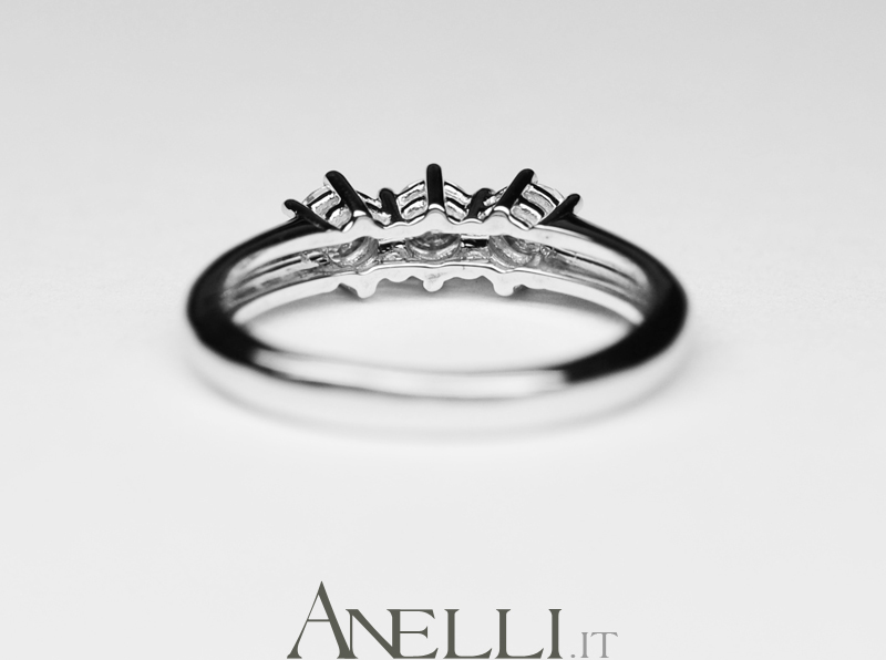 anello-trilogy-con-diamante-0-75-carati-e-if-7