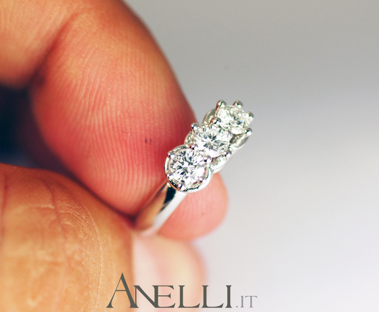 anello-trilogy-elegante-0-75-carati-f-vvs1-6_1