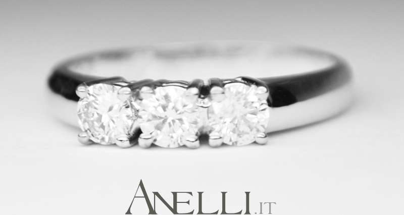 anello-trilogy-mezzo-carato-0-51-f-vvs1-2