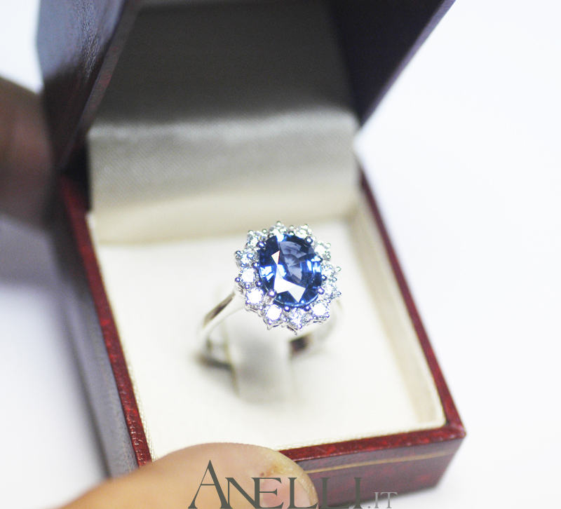 anello_con_zaffiro_naturale_di_5_carati-7
