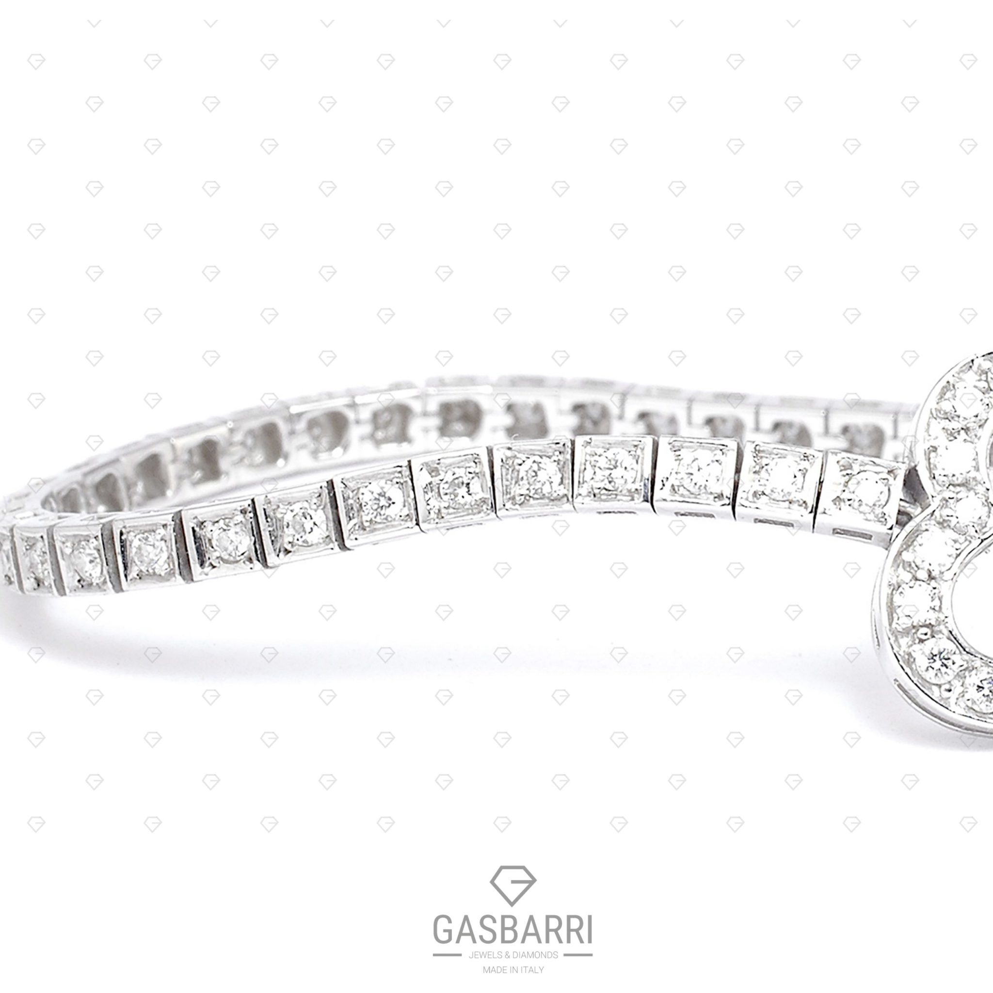 bracciale-tennis-a-cuore-di-3-carati-4